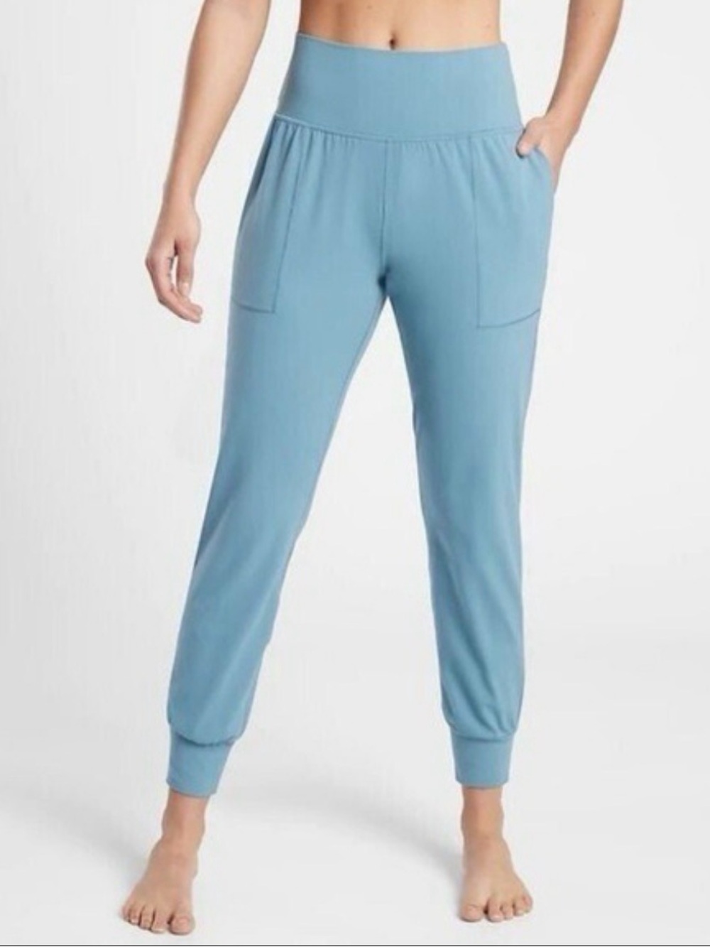 Athleta Salutation Jogger in Powervita Riviera Blue Small P